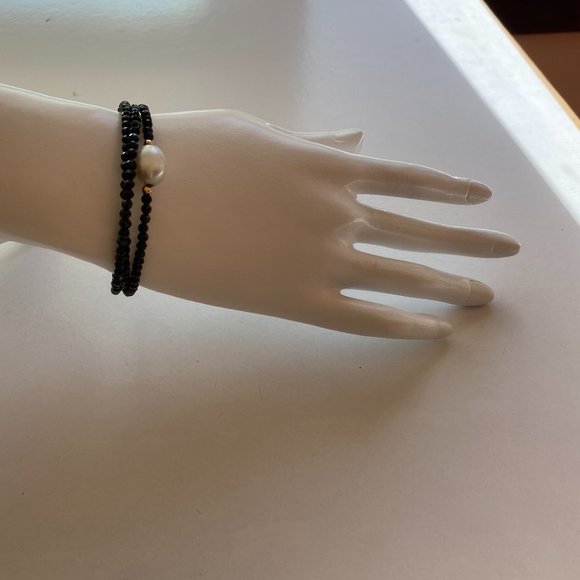 SOLD SOLD SOLD 14kt GOLD BLACK SPINEL FRESH WATER PEARL TRIPLE ROW BRACELET - Picture 2 of 3